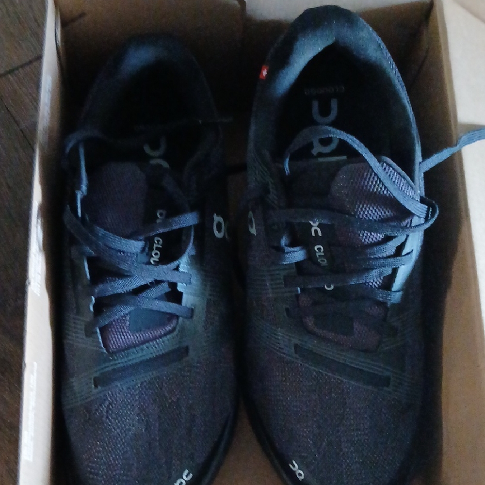 On Running Women Dark Athletic Shoes